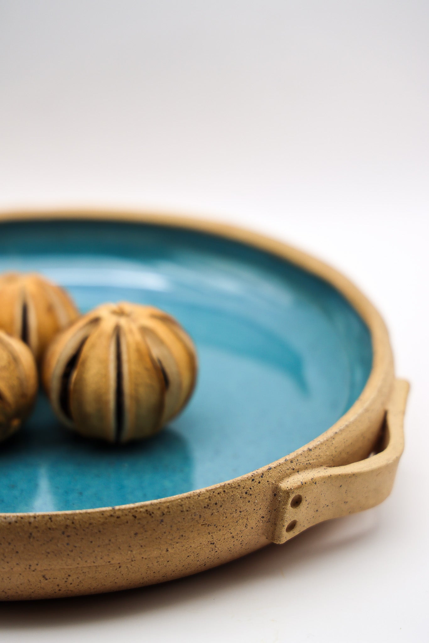 Serving Platter with Ribbon Handles